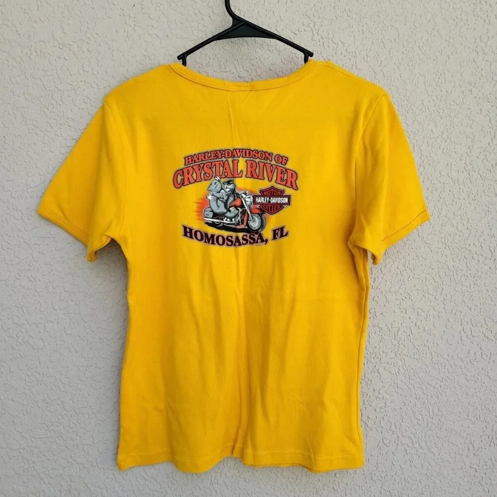 Harley Davidson Woman's Yellow Crystal River Florida Manatees T-shirt Sz L - Picture 4 of 5